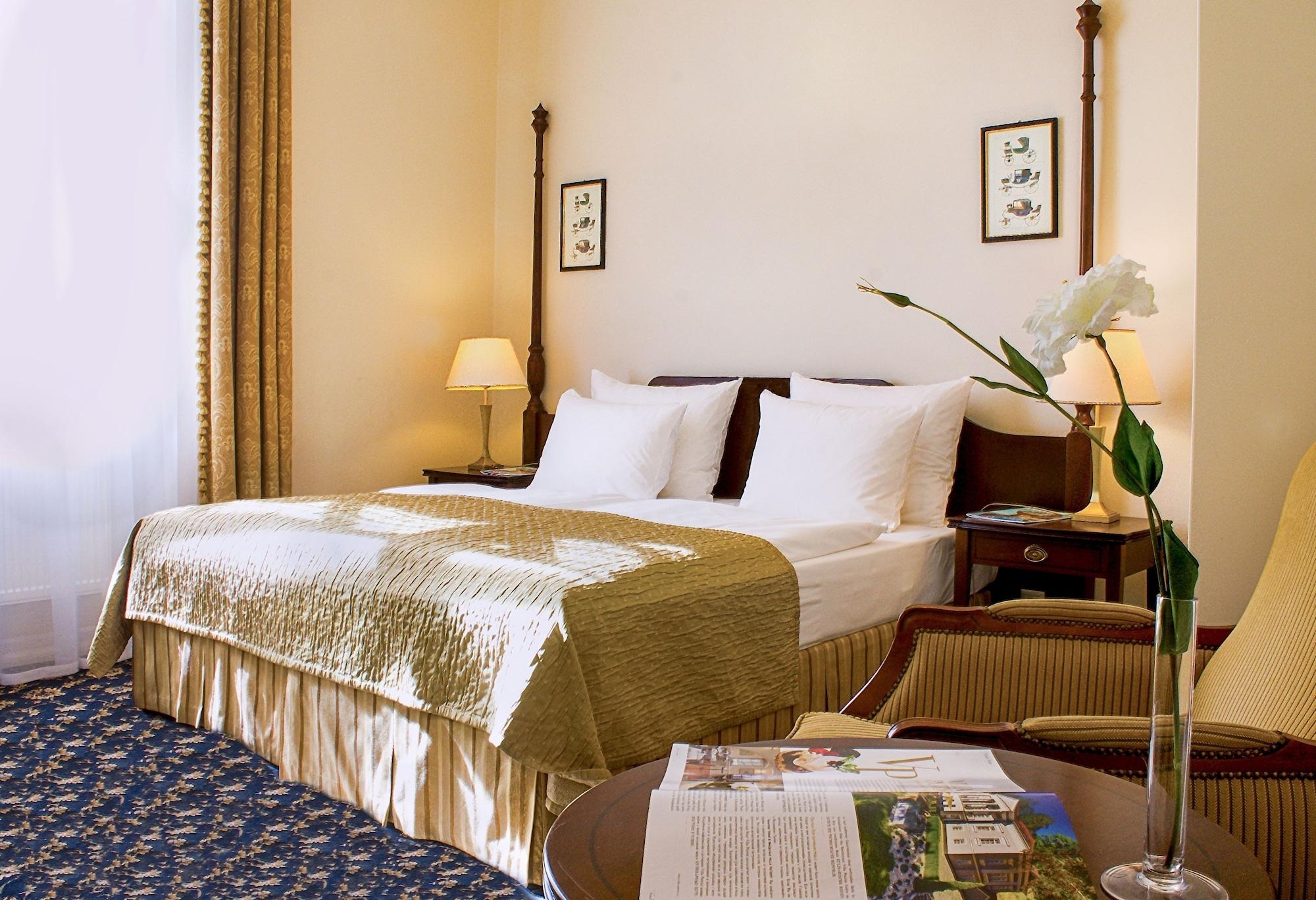 Gourmet Hotel Villa Patriot Mariánské Lázně Eksteriør billede